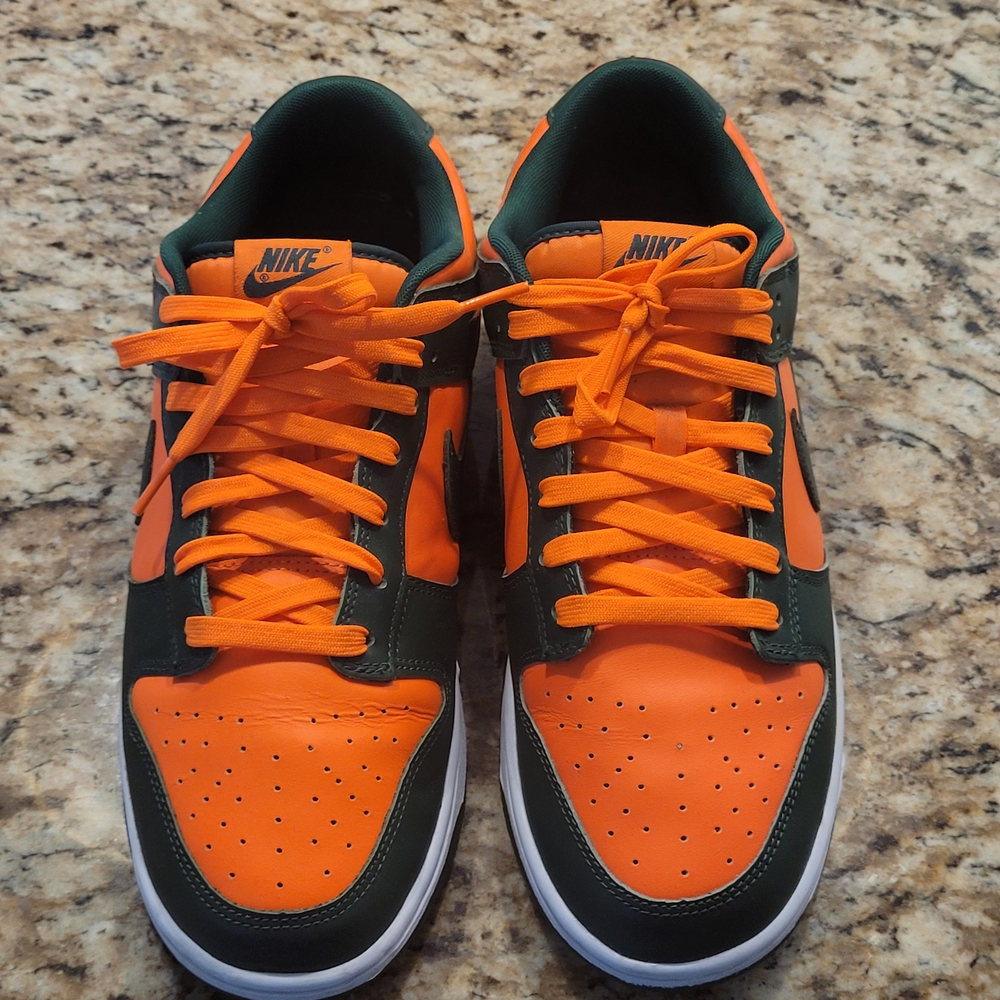 Nike Dunks Men's Orange and Green Size 11